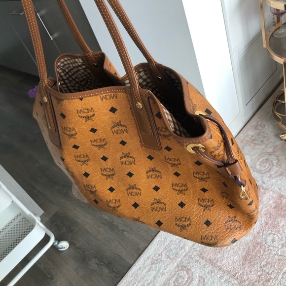 MCM Tote bag - Picture 4 of 8